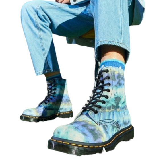 Dr. Martens Shoes - Dr. Martens New RARE Blue Summer Tie Dye Tumbled 1460 Pascal boots size 9